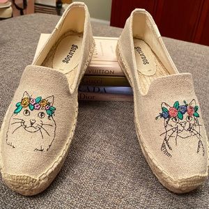 Brand new smoking slipper